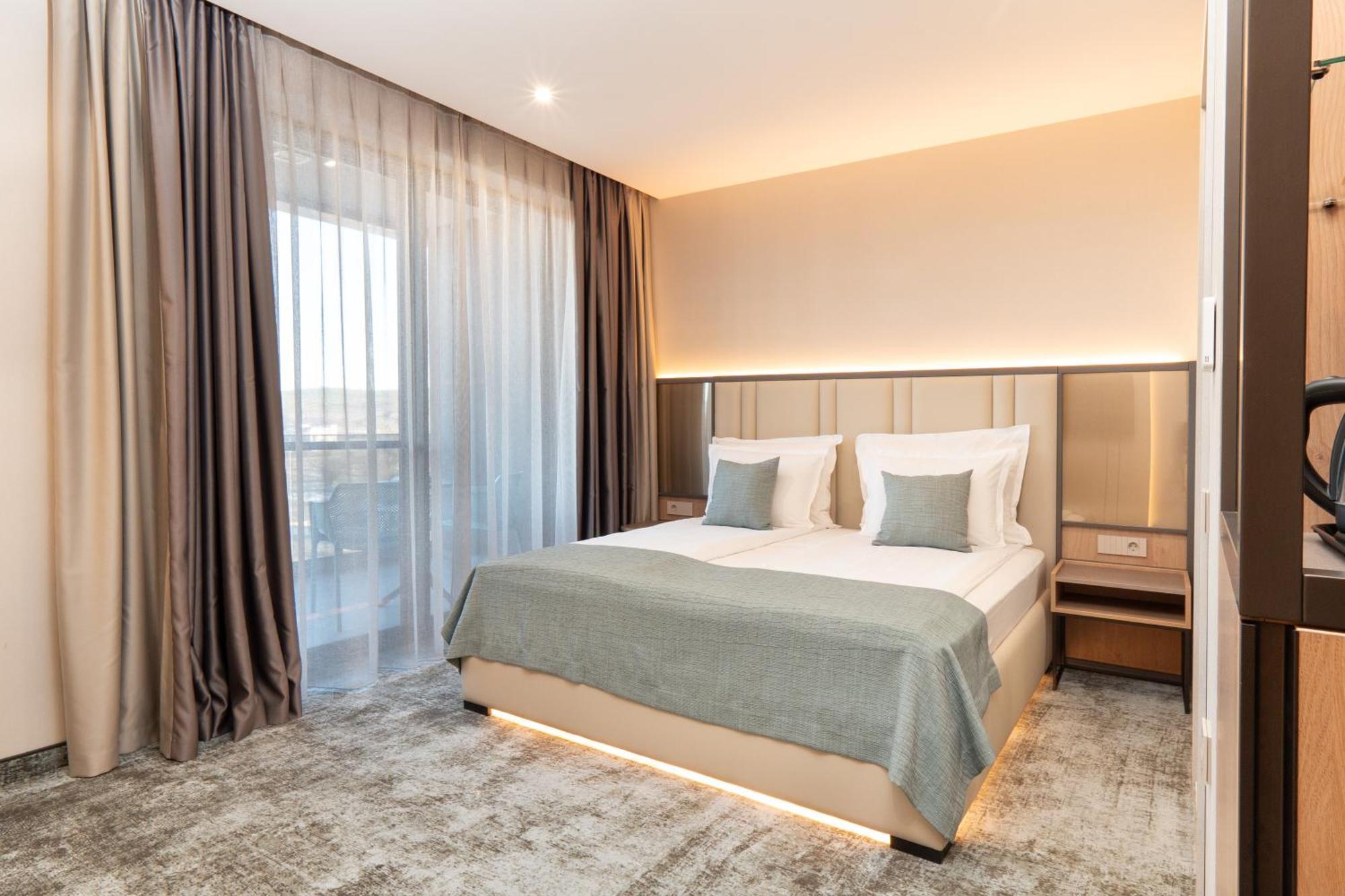 Atmosphere Balneo Hotel & Spa Павел баня Екстериор снимка