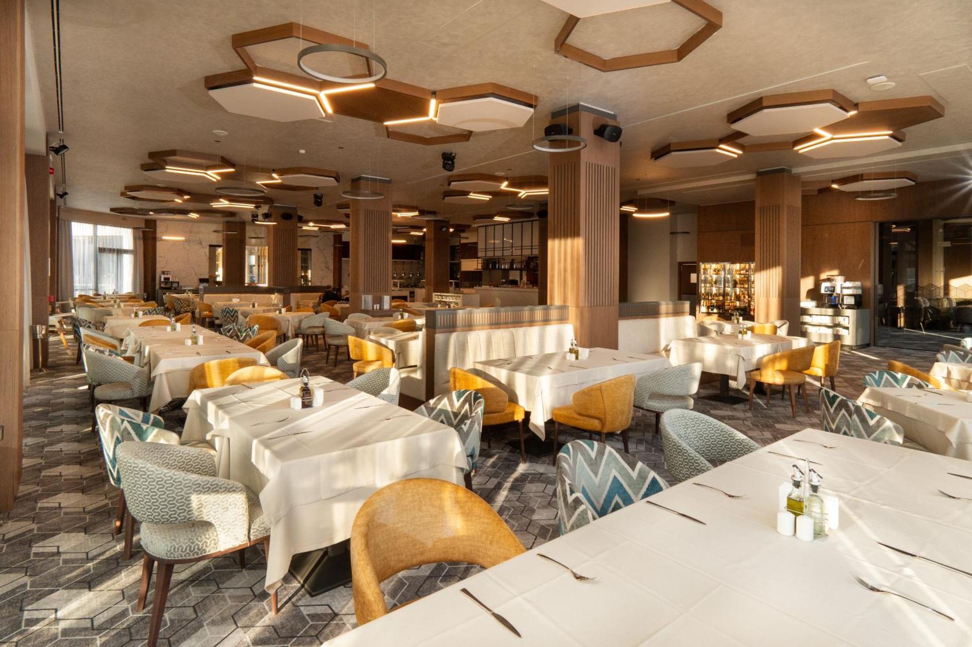 Atmosphere Balneo Hotel & Spa Павел баня Екстериор снимка