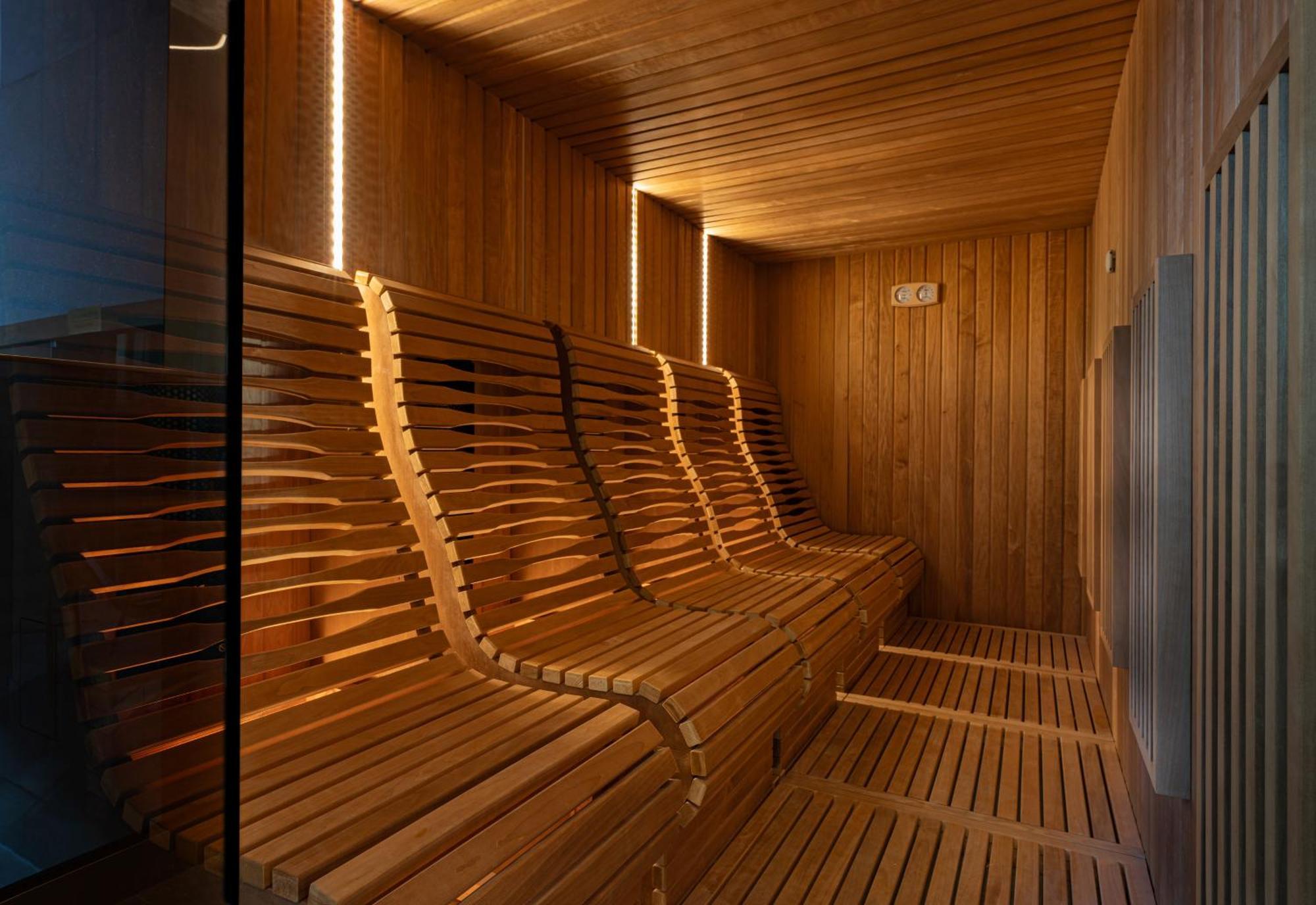 Atmosphere Balneo Hotel & Spa Павел баня Екстериор снимка